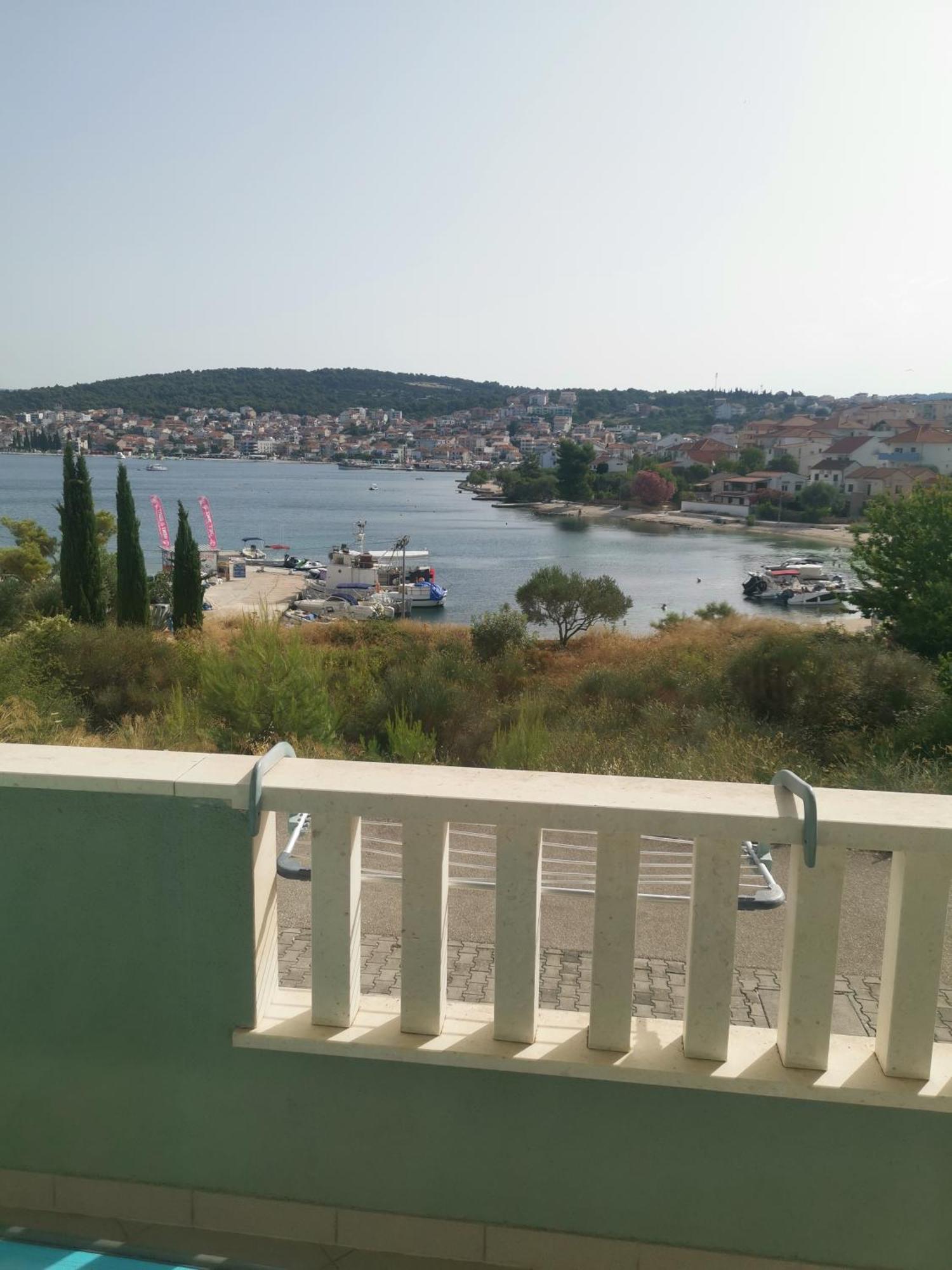 טרוגיר Apartment Croatika On The Beach מראה חיצוני תמונה